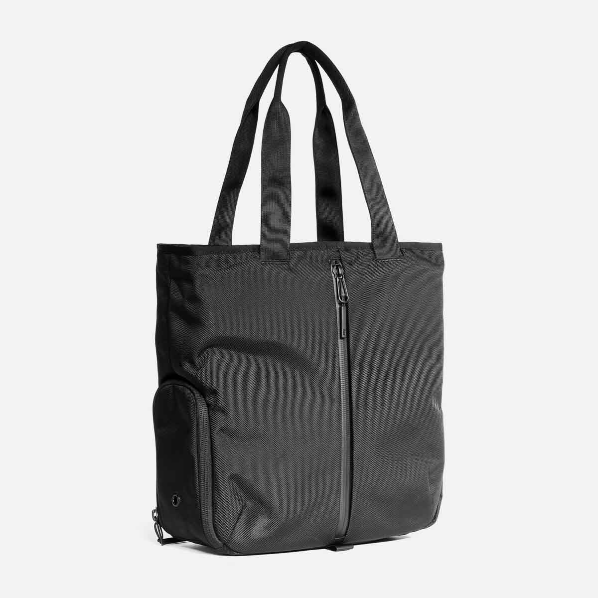 11008_gymtote_black_hero34.jpg