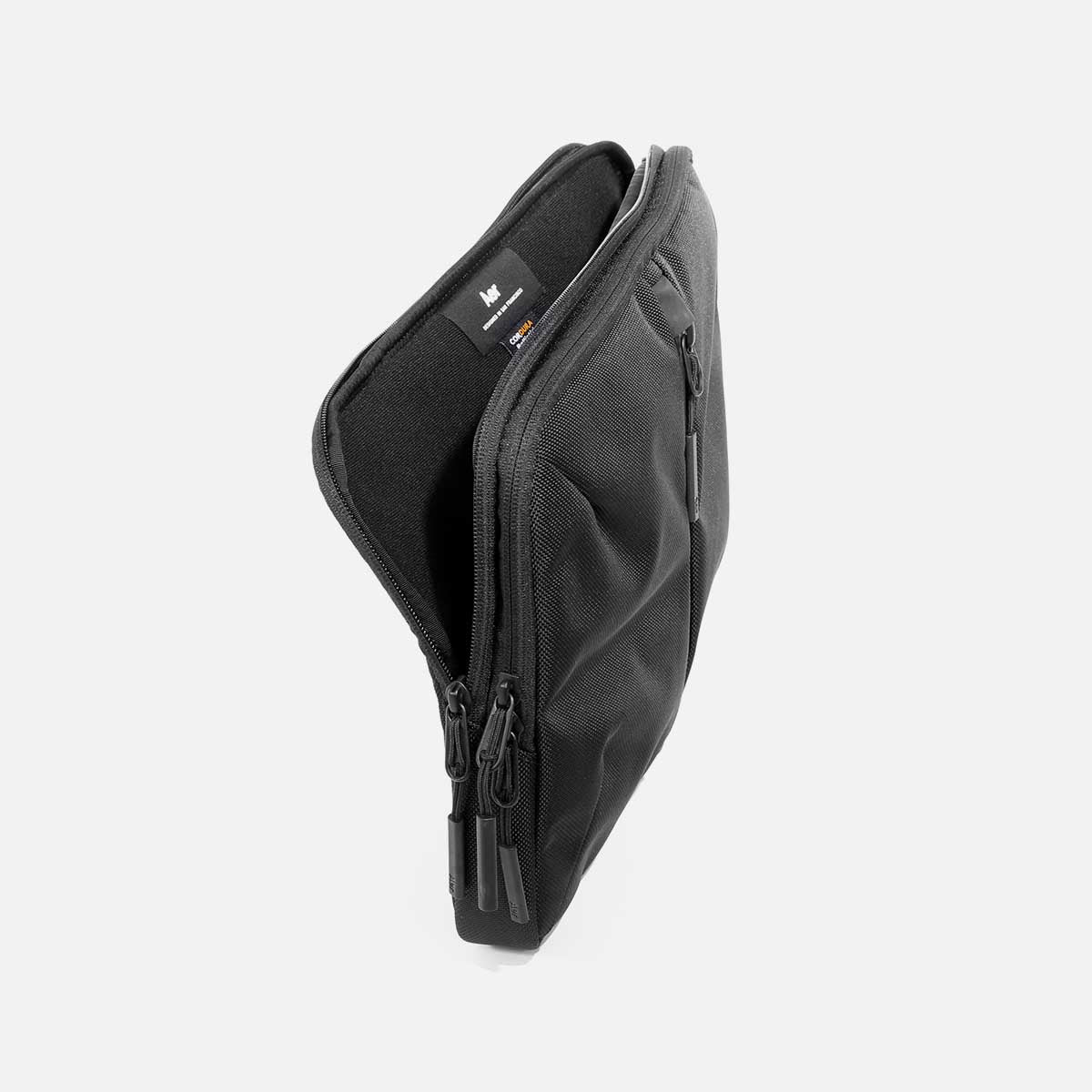 Tech Essentials Small