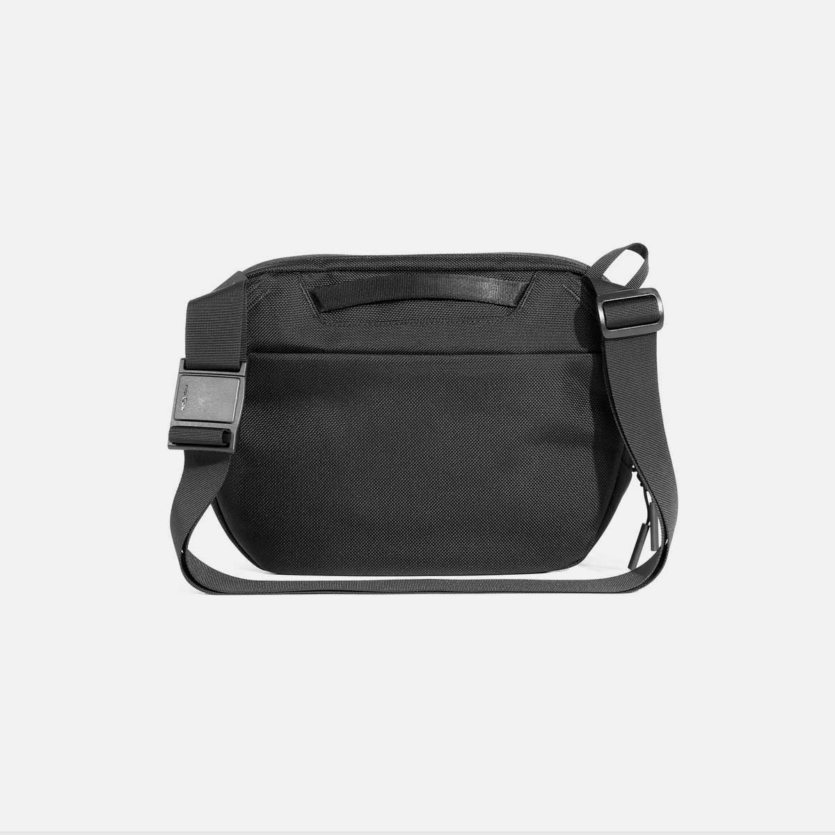 Everyday Sling Max