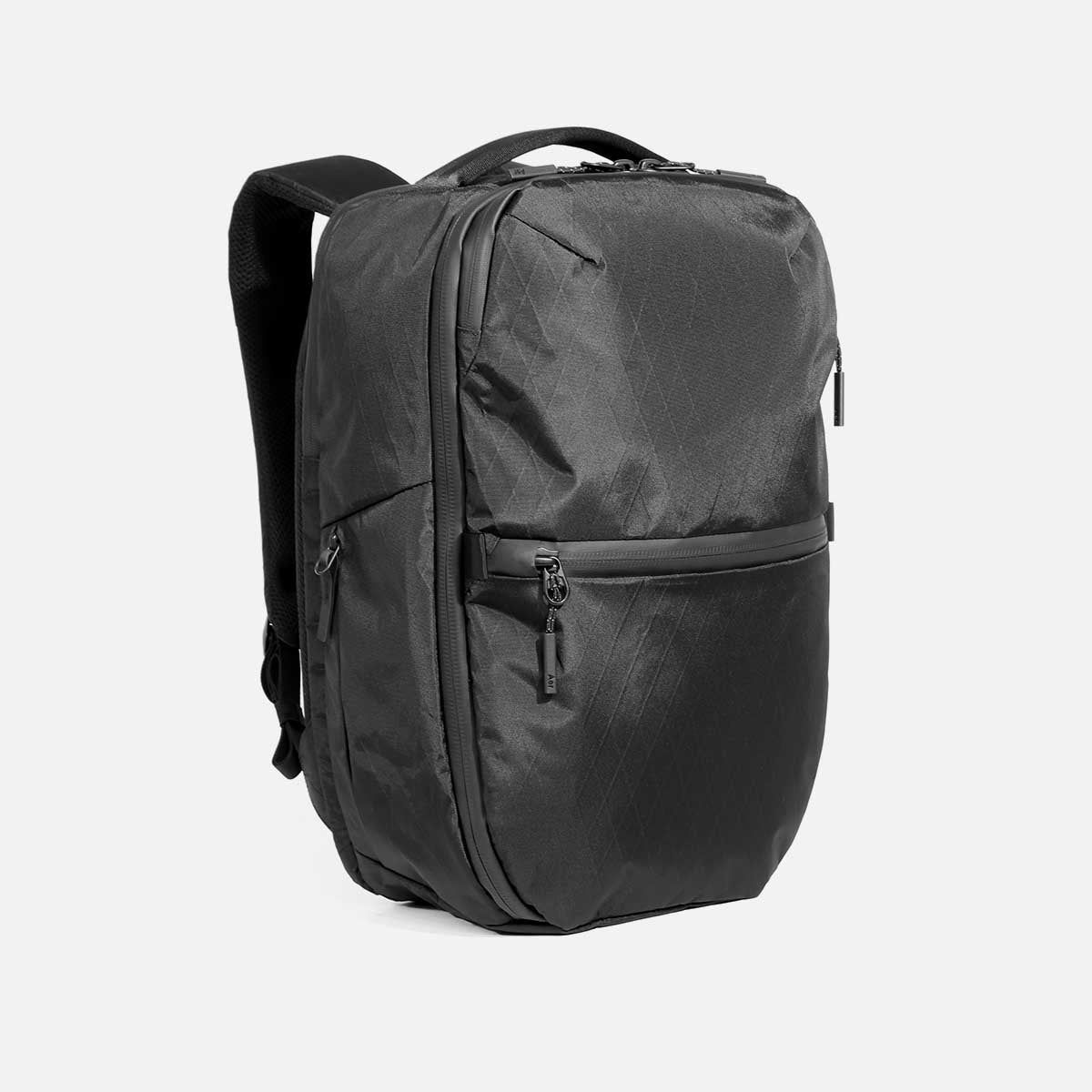 AER29047_citypackpro_xpac_black_34hero.jpg