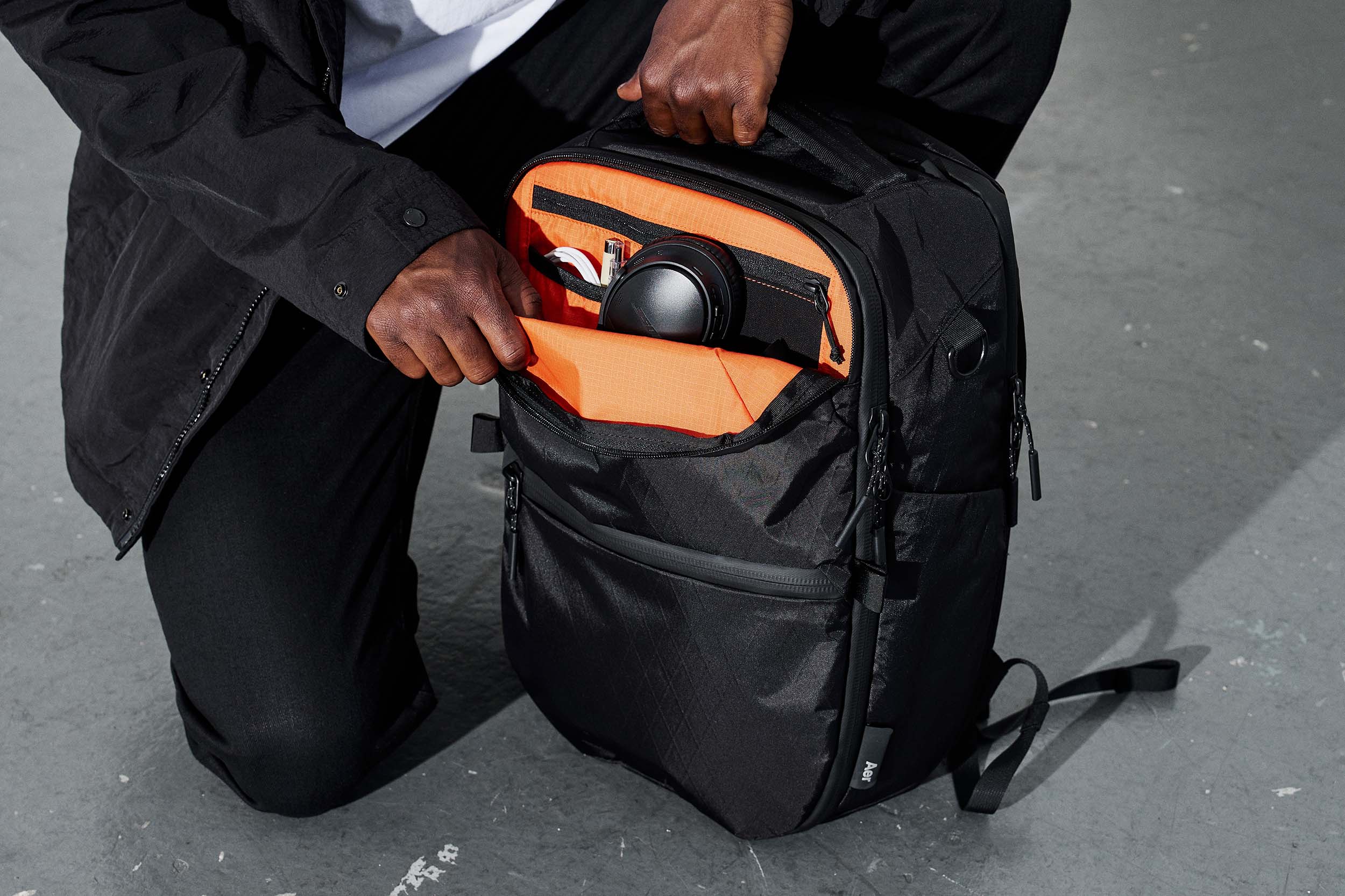 AER29047_citypackproxpac_lifestyle_11.jpg